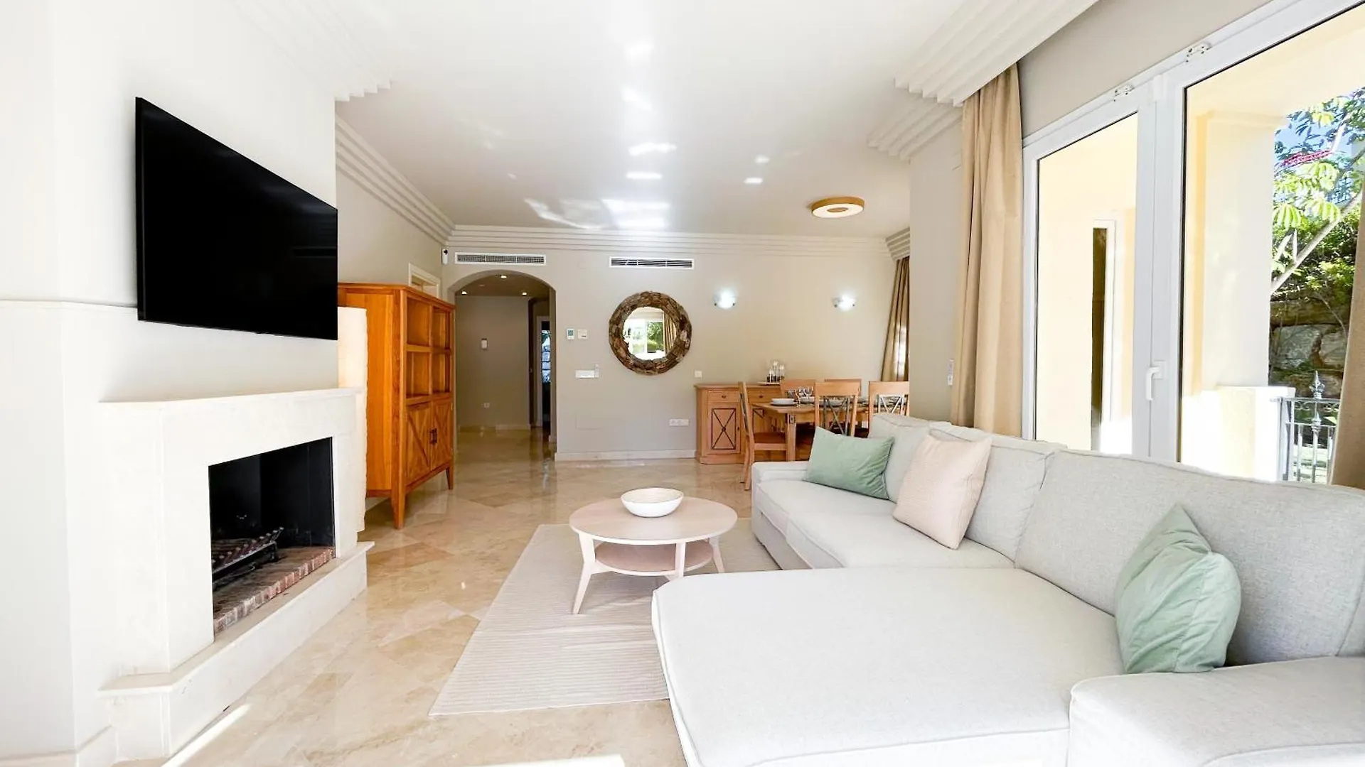 Beach & Golf Apartment In Casares Costa