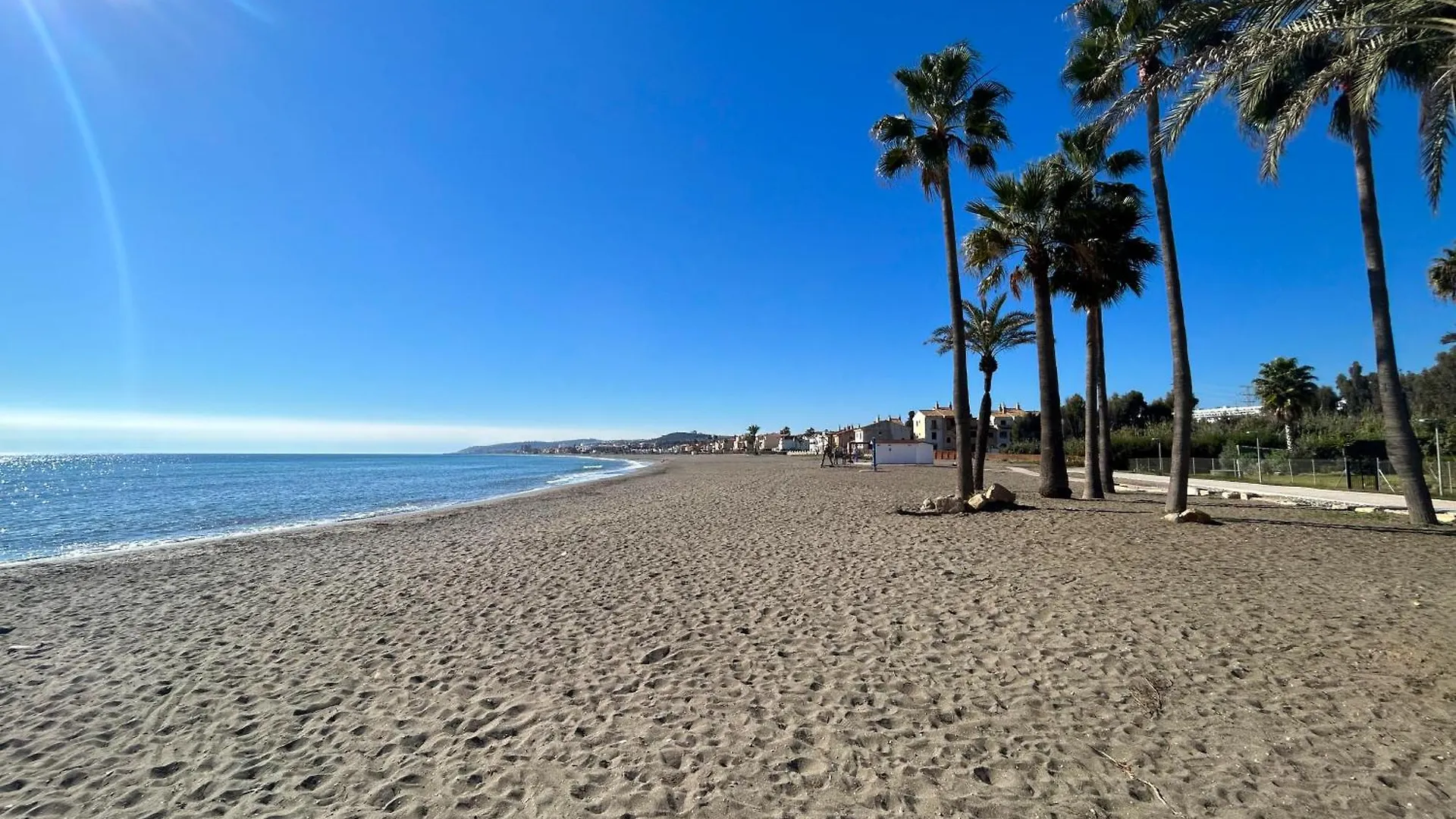 Beach & Golf Apartment In Casares Costa