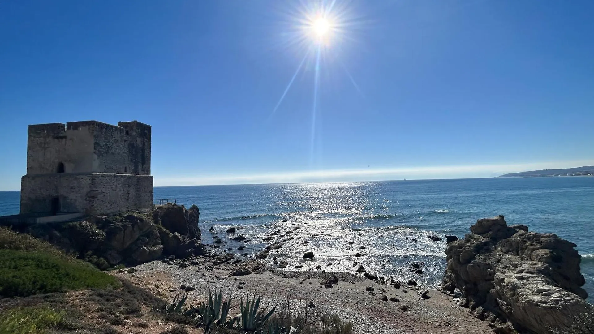Beach & Golf Apartment In Casares Costa 0*,